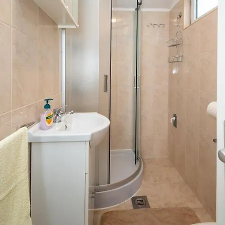 Апартаменты By The Sea Tkon, Pasman - 17360 *