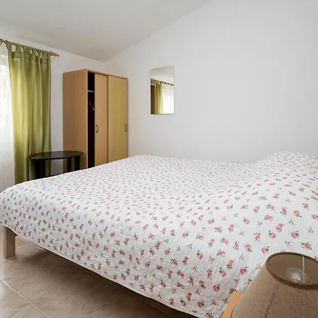 By The Sea Tkon, Pasman - 17360 Апартаменты Ткон