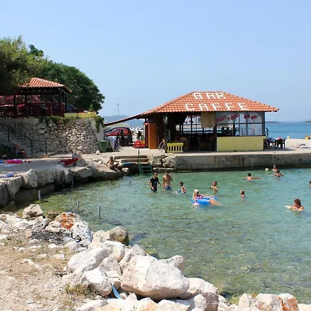 Апартаменты By The Sea Tkon, Pasman - 17360 Ткон